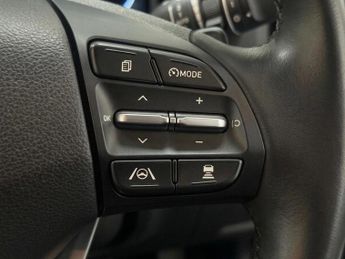 Hyundai KONA 39kWh Premium Auto 5dr (10.5kW Charger)