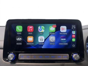 Hyundai KONA 39kWh Premium Auto 5dr (10.5kW Charger)