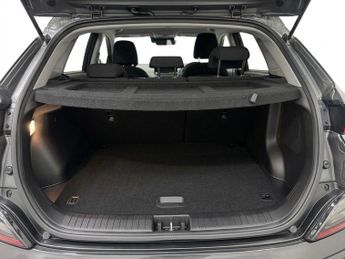 Hyundai KONA 39kWh Premium Auto 5dr (10.5kW Charger)