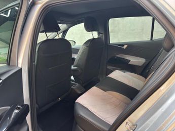Volkswagen ID.3 Pro Performance 58kWh Max Auto 5dr