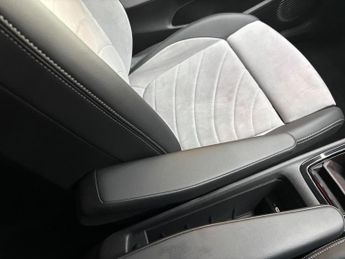 Volkswagen ID.3 Pro Performance 58kWh Max Auto 5dr