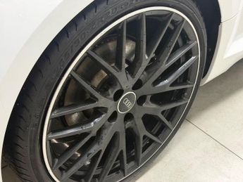 Audi TT 2.0 TFSI 45 Black Edition Roadster S Tronic quattro Euro 6 (s/s)