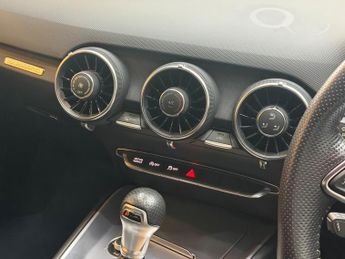 Audi TT 2.0 TFSI 45 Black Edition Roadster S Tronic quattro Euro 6 (s/s)
