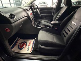 Ford Focus 1.6 Zetec 5dr