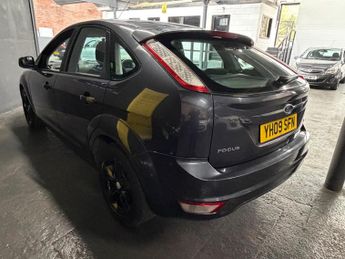 Ford Focus 1.6 Zetec 5dr