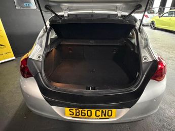 Vauxhall Astra 1.7 CDTi SRi Euro 5 5dr