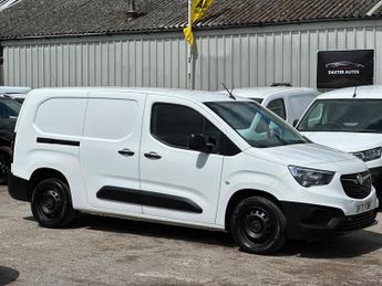 Vauxhall Combo 1.5 Turbo D 2300 Dynamic L2 H1 Euro 6 4dr