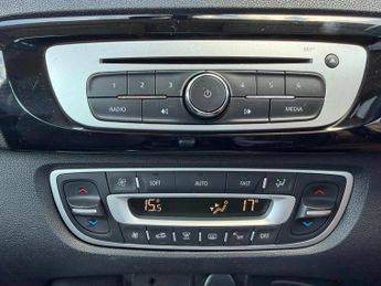 Renault Grand Scenic 1.5 dCi Dynamique TomTom EDC Euro 5 5dr