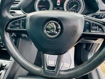Skoda Superb 1.4 TSI iV 13kWh SE Technology DSG Euro 6 (s/s) 5dr