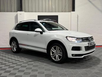 Volkswagen Touareg 3.0 TDI V6 BlueMotion Tech Altitude Tiptronic 4WD Euro 5 (s/s) 5