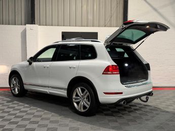 Volkswagen Touareg 3.0 TDI V6 BlueMotion Tech Altitude Tiptronic 4WD Euro 5 (s/s) 5