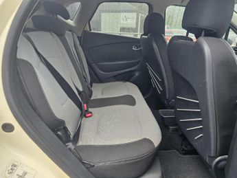 Renault Captur 1.5 dCi Dynamique S MediaNav EDC Euro 5 5dr