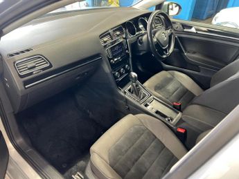 Volkswagen Golf 2.0 TDI BlueMotion Tech GT DSG Euro 5 (s/s) 5dr