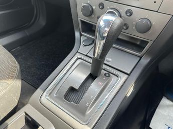 Vauxhall Vectra 1.9 CDTi 16v Design 5dr