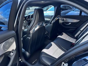 Mercedes-Benz C Class 4.0 C63 V8 BiTurbo AMG S (Premium) SpdS MCT Euro 6 (s/s) 4dr