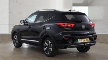 MG MG ZS 72.6kWh Trophy Connect Long Range SUV 5dr Electric Auto (156 ps)