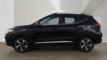 MG MG ZS 72.6kWh Trophy Connect Long Range SUV 5dr Electric Auto (156 ps)