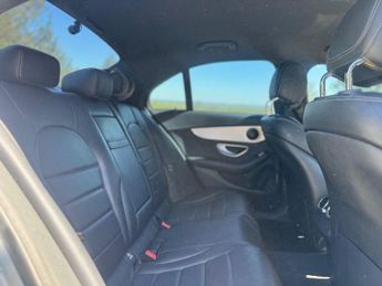 MERCEDES-BENZ C-CLASS 2.1 C220 BlueTEC AMG Line Saloon 4dr Diesel G-Tronic+ Euro 6 (s/