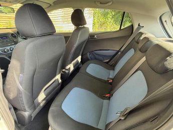 HYUNDAI I10 1.2 SE Hatchback 5dr Petrol Auto Euro 5 (87 ps) 12 MONTHS AA, FR