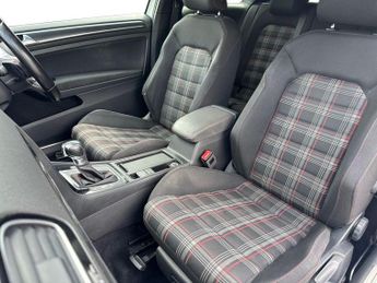 Volkswagen Golf 2.0 TSI BlueMotion Tech GTI DSG Euro 6 (s/s) 3dr