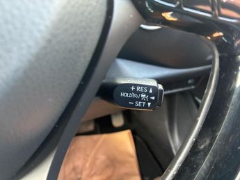 Toyota C-HR 1.8 VVT-h Dynamic CVT Euro 6 (s/s) 5dr