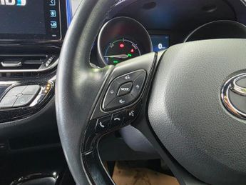 Toyota C-HR 1.8 VVT-h Dynamic CVT Euro 6 (s/s) 5dr