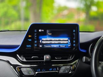Toyota C-HR 1.8 VVT-h Dynamic CVT Euro 6 (s/s) 5dr