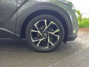 Toyota C-HR 1.8 VVT-h Dynamic CVT Euro 6 (s/s) 5dr
