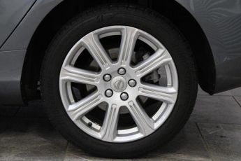Volvo V40 2.0 D3 Inscription Auto Euro 6 (s/s) 5dr