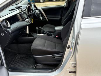 Toyota RAV4 2.0 V-Matic Icon Multidrive S 4WD Euro 5 5dr