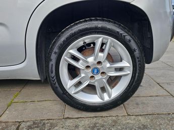 Fiat Panda 0.9 TwinAir Easy Dualogic Euro 5 (s/s) 5dr