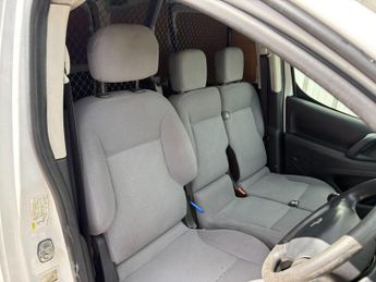 Peugeot Partner 1.6 BlueHDi 854 Professional L1 5dr