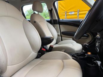 MINI Countryman 1.6 Cooper Steptronic Euro 5 5dr