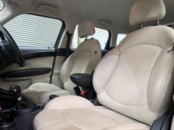 MINI Countryman 1.6 Cooper Steptronic Euro 5 5dr