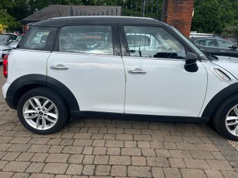 MINI Countryman 1.6 Cooper Auto Euro 6 5dr
