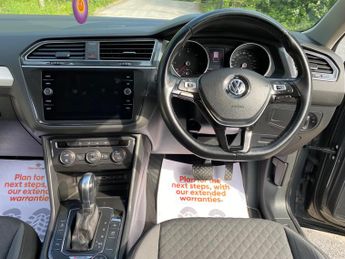 Volkswagen Tiguan 2.0 TDI SE Navigation DSG 4Motion Euro 6 (s/s) 5dr