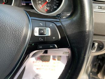 Volkswagen Tiguan 2.0 TDI SE Navigation DSG 4Motion Euro 6 (s/s) 5dr