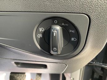 Volkswagen Tiguan 2.0 TDI SE Navigation DSG 4Motion Euro 6 (s/s) 5dr