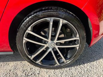 Volkswagen Golf 2.0 TDI BlueMotion Tech GTD DSG Euro 6 (s/s) 5dr