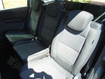 Volkswagen Sharan 2.0 TDI BlueMotion Tech SE DSG Euro 5 (s/s) 5dr