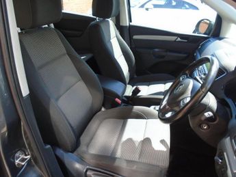 Volkswagen Sharan 2.0 TDI BlueMotion Tech SE DSG Euro 5 (s/s) 5dr