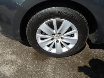Volkswagen Sharan 2.0 TDI BlueMotion Tech SE DSG Euro 5 (s/s) 5dr
