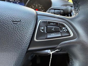 Ford C-Max 1.5T EcoBoost Zetec Auto Euro 6 (s/s) 5dr