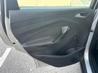 Ford C-Max 1.5T EcoBoost Zetec Auto Euro 6 (s/s) 5dr