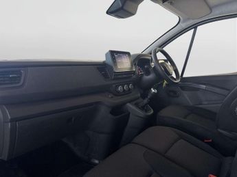 Renault Trafic 2.0 dCi Blue SL28 Business+ Panel Van 5dr Diesel Manual L1 H1 Eu