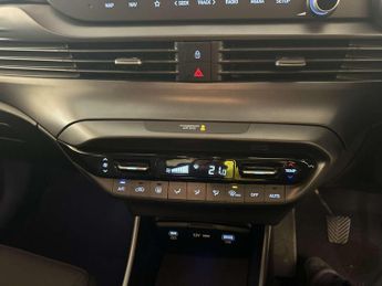 Hyundai i20 1.0 T-GDi Premium Hatchback 5dr Petrol Manual Euro 6 (s/s) (100 