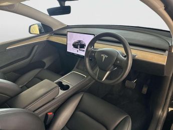 Tesla Model Y (Dual Motor) Long Range SUV 5dr Electric Auto 4WDE (384 bhp)