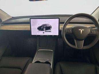 Tesla Model Y (Dual Motor) Long Range SUV 5dr Electric Auto 4WDE (384 bhp)