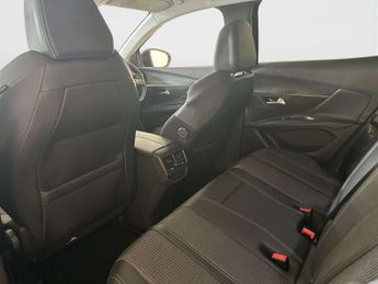Peugeot 3008 1.6 13.2kWh Allure SUV 5dr Petrol Plug-in Hybrid e-EAT Euro 6 (s