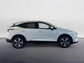 Nissan Qashqai 1.3 DIG-T MHEV N-Connecta SUV 5dr Petrol Hybrid Manual Euro 6 (s